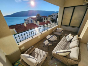 Beachside Studio with Sea View - Herceg Novi